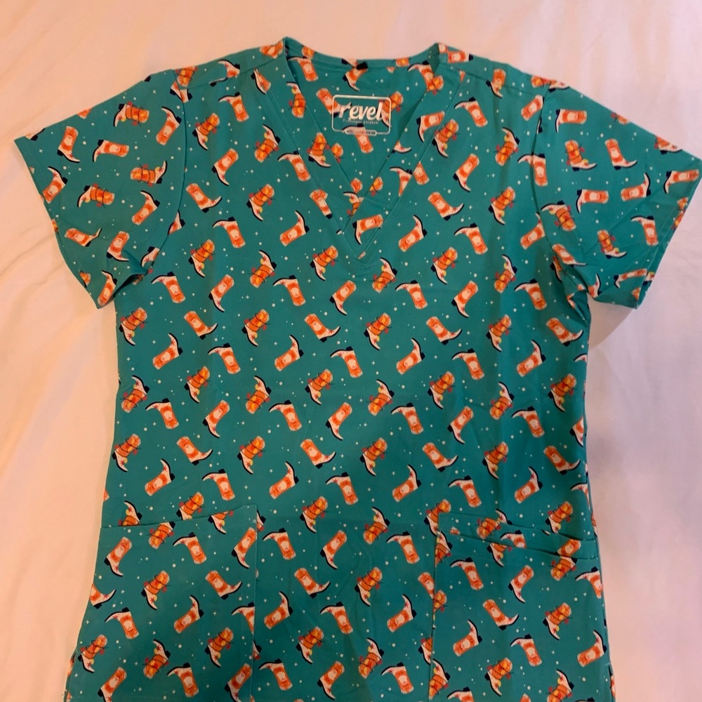 Revel Teal Scrub Top with Cowboy Boot print Size Medium